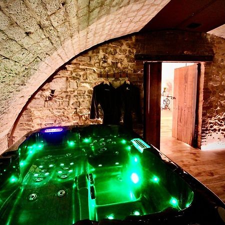 Spa Gaalor***** - Jacuzzi & Sauna A روان المظهر الخارجي الصورة
