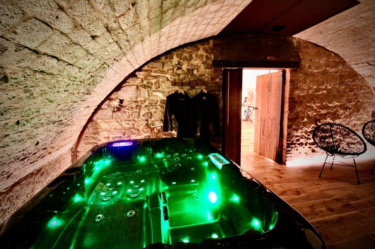 Spa Gaalor***** - Jacuzzi & Sauna A روان المظهر الخارجي الصورة